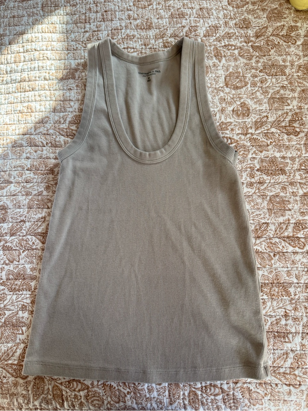 Abercrombie and fitch tan tank